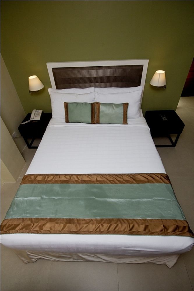 Mango Suites Tuguegarao City Εξωτερικό φωτογραφία
