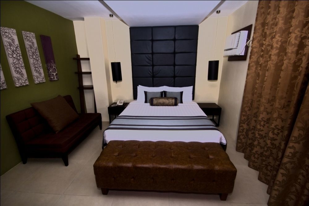 Mango Suites Tuguegarao City Εξωτερικό φωτογραφία